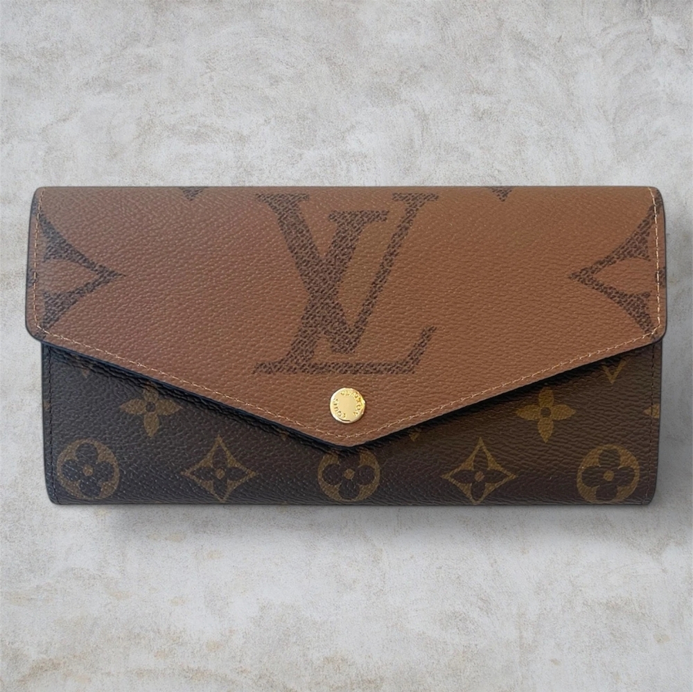 Louis Vuitton Sarah Wallet